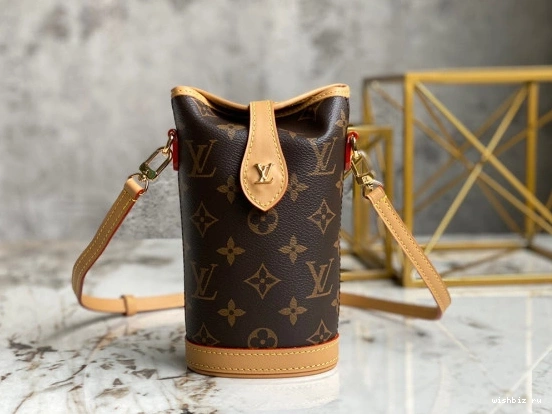 WIS FOLD ME VUITTON POUCH LOUIS 0926